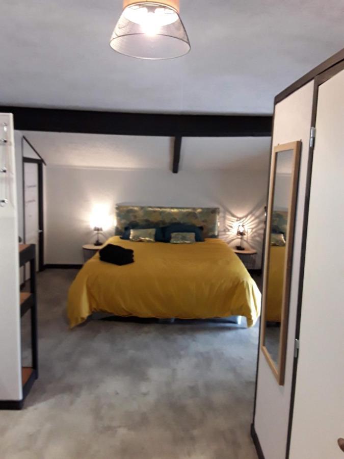 La Chambre D'A Cote Doulezon Exterior foto